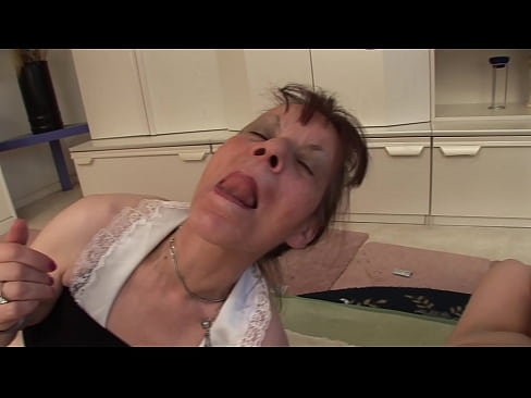 ❤️ Two grandmothers and one grandfather have a threesome ❤❌ Porn video at us ️❤
